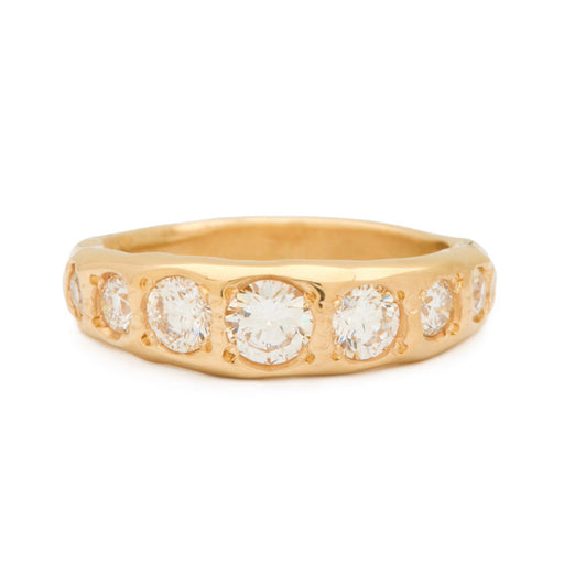 Tapered diamond band. Johanna Brierley Jewellery Design. 